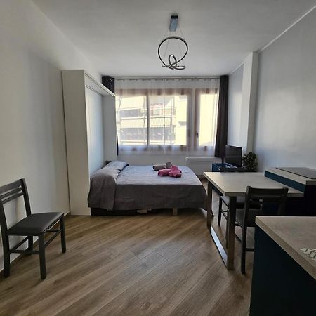 Casa Al Mare Angela Lägenhet Ventimiglia Exteriör bild